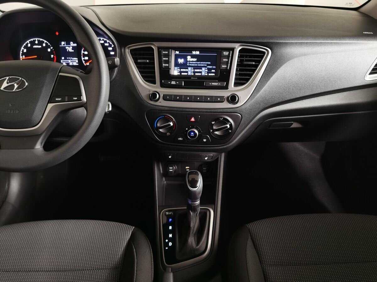 Купить Hyundai Solaris, 2020, 25 190 км, фото №11