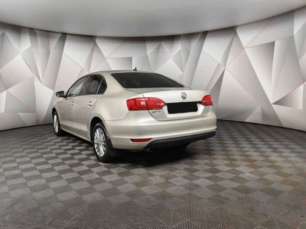 Купить Volkswagen Jetta, 2012, 174 887 км, фото №4