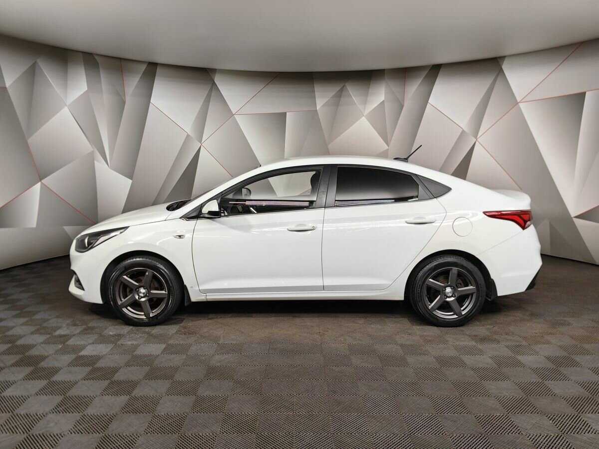 Купить Hyundai Solaris, 2017, 130 258 км, фото №5