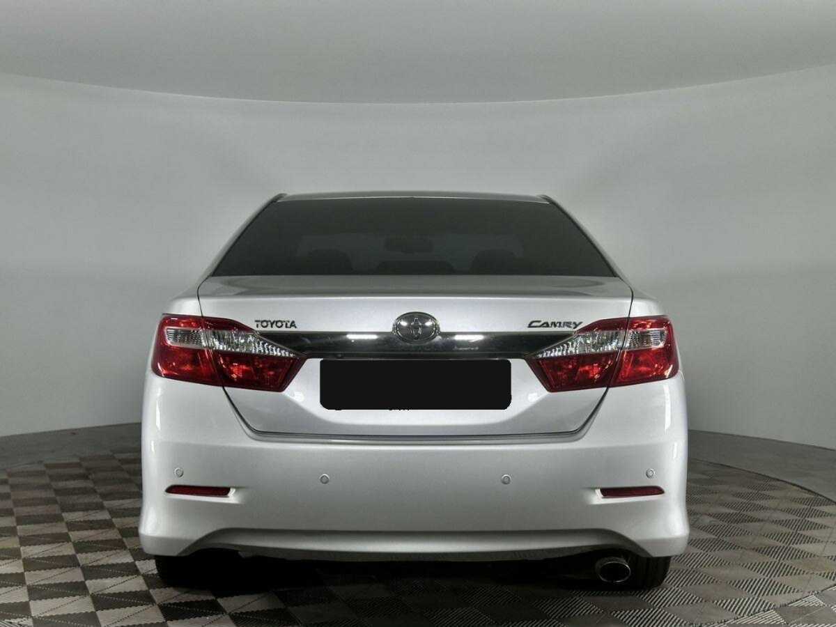 Купить Toyota Camry, 2014, 229 572 км, фото №4
