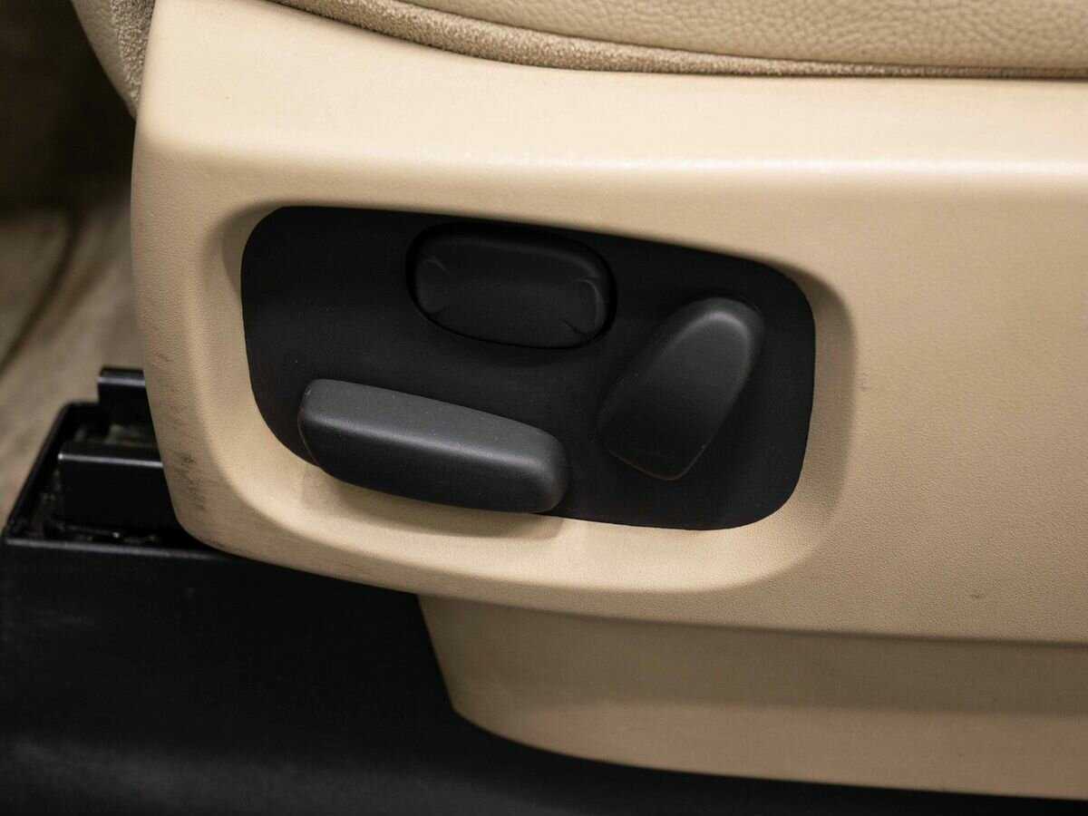 Купить Land Rover Discovery, 2014, 340 000 км, фото №24