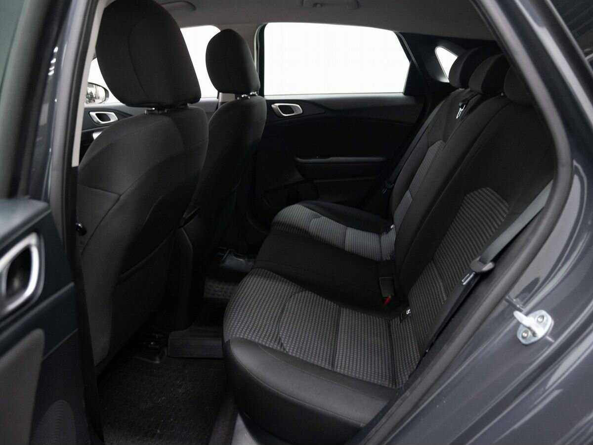 Купить Kia Ceed, 2018, 81 840 км, фото №9