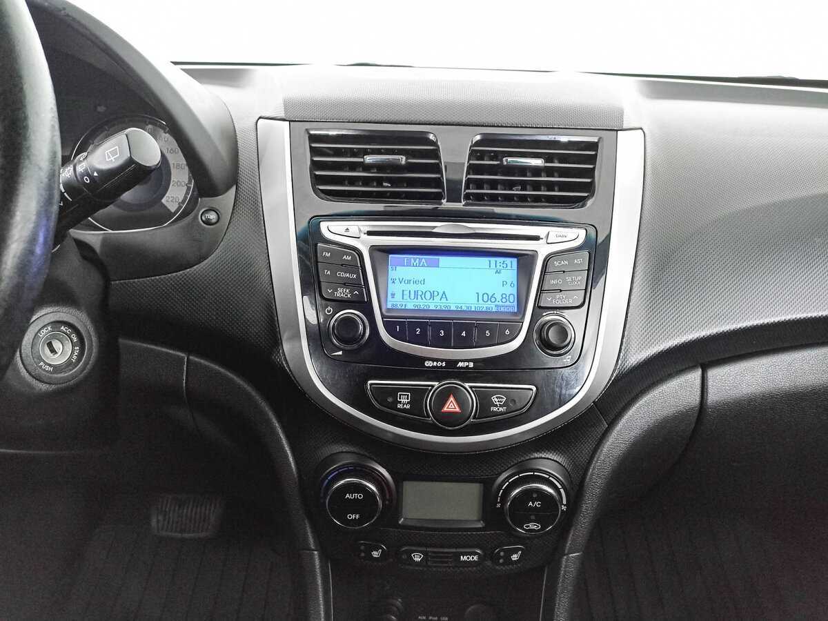 Купить Hyundai Solaris, 2012, 112 470 км, фото №13