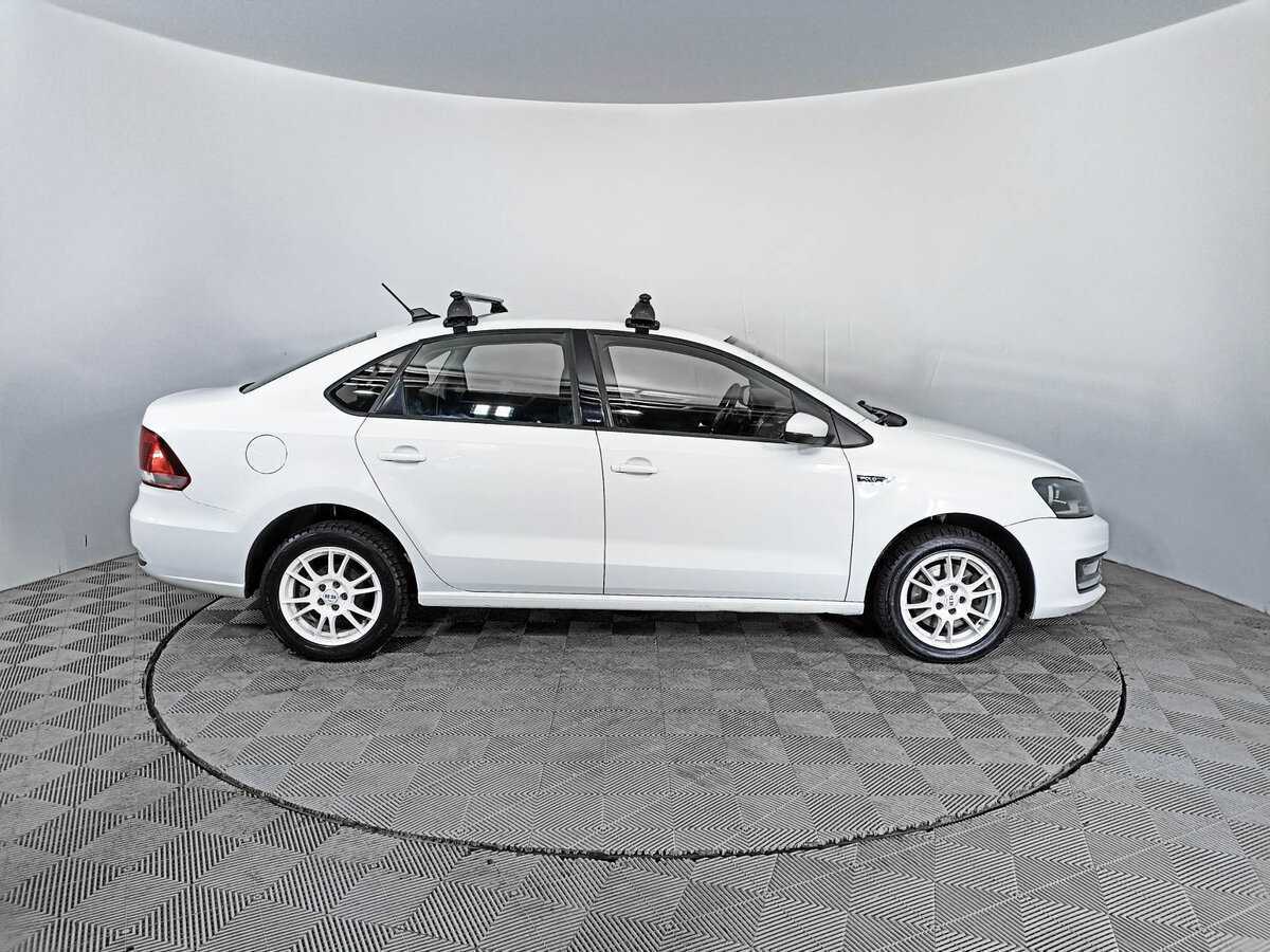 Купить Volkswagen Polo, 2017, 168 939 км, фото №4