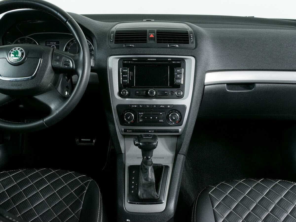 Купить Skoda Octavia, 2013, 227 457 км, фото №10