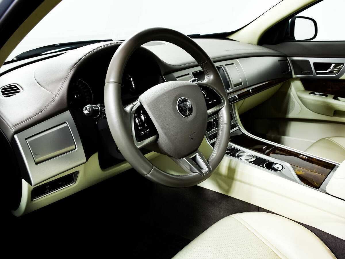Купить Jaguar XF, 2013, 33 060 км, фото №13