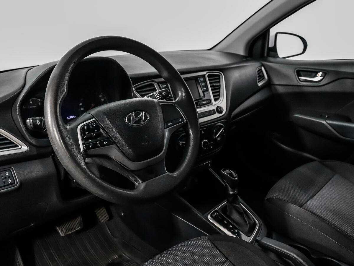 Купить Hyundai Solaris, 2021, 160 886 км, фото №9