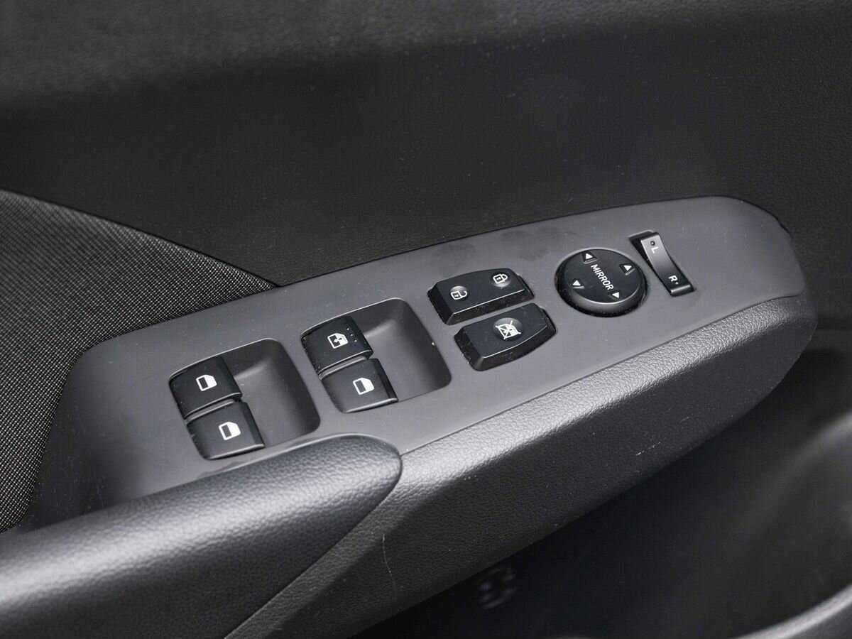 Купить Hyundai Solaris, 2019, 36 124 км, фото №19