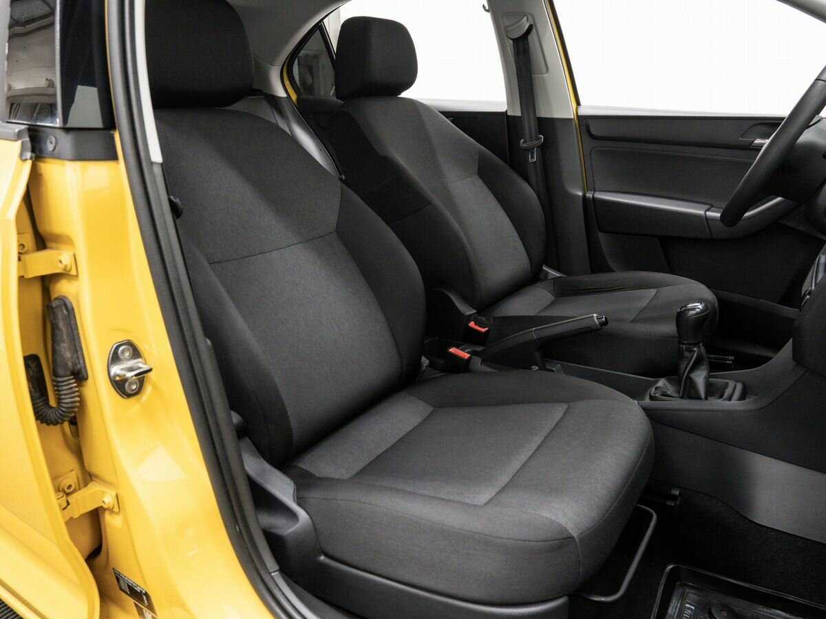 Купить Skoda Rapid, 2017, 122 000 км, фото №11