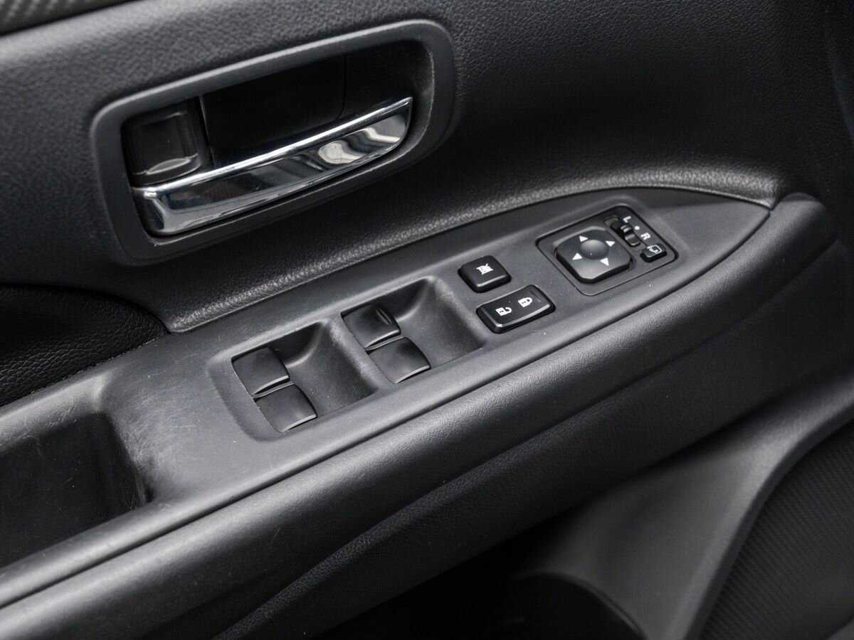 Купить Mitsubishi Outlander, 2013, 265 000 км, фото №15