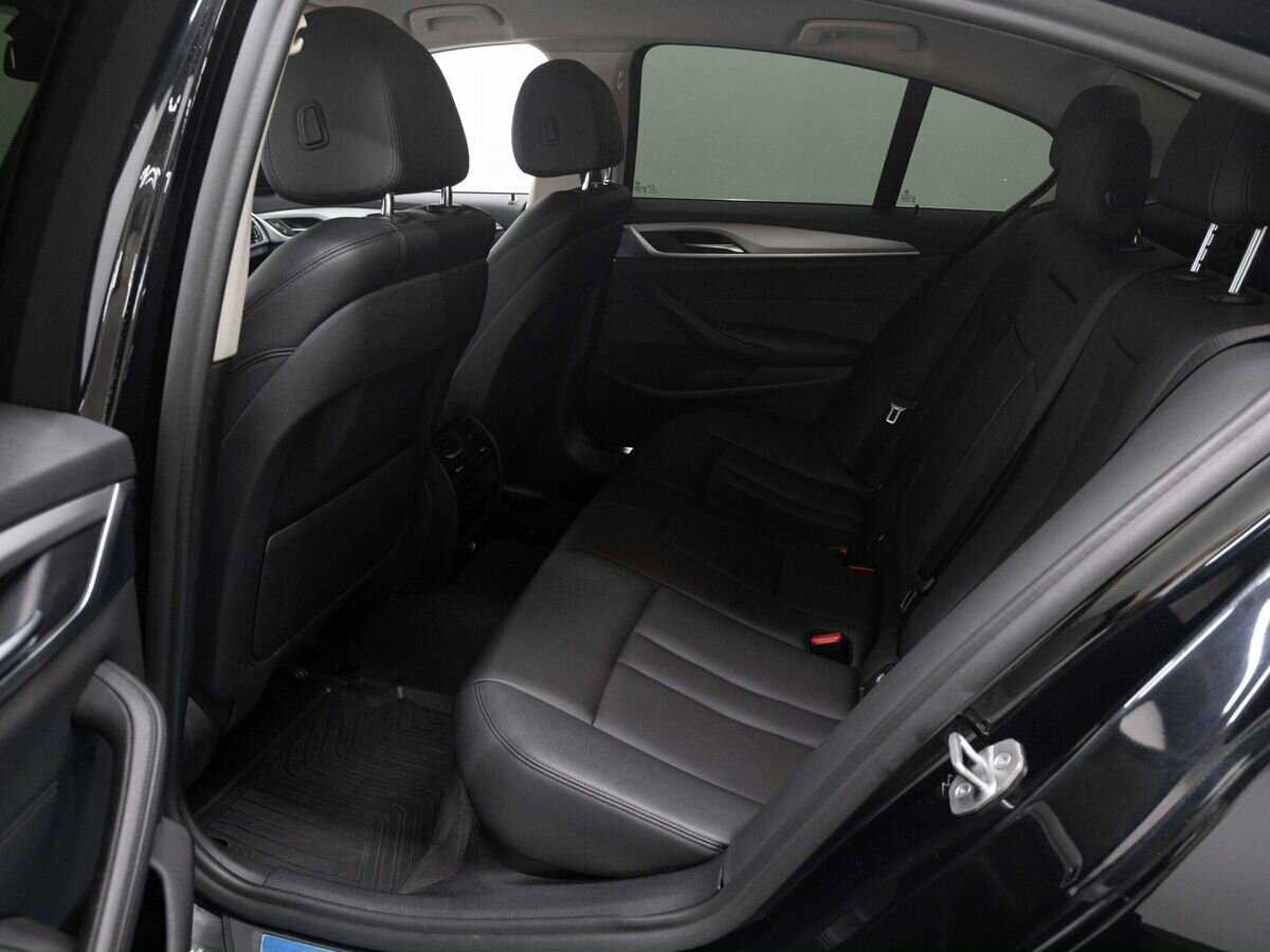 Купить BMW 5 серии 520i, 2019, 179 895 км, фото №11