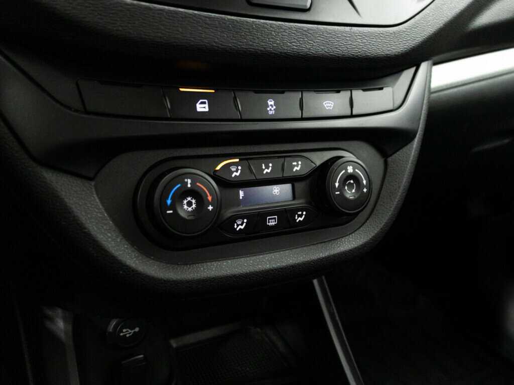 Купить Lada (ВАЗ) Vesta SW, 2021, 45 354 км, фото №15