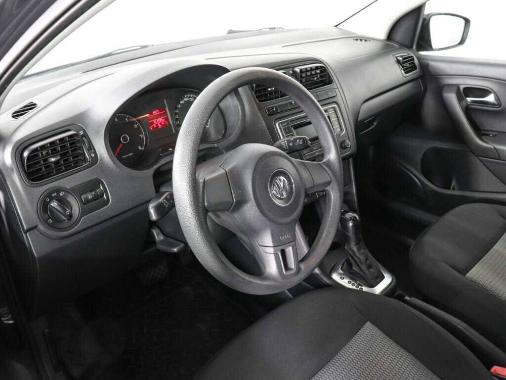 Купить Volkswagen Polo, 2013, 101 593 км, фото №9