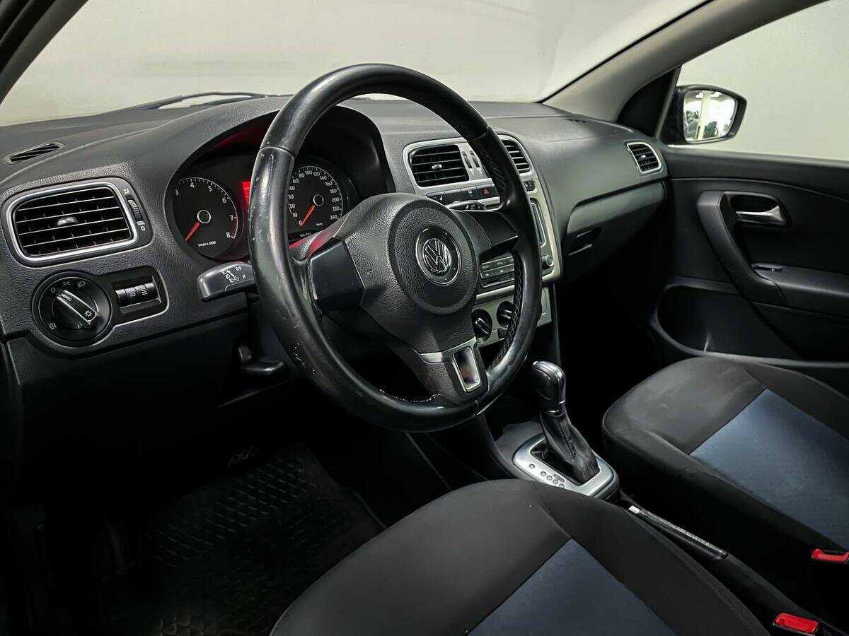 Купить Volkswagen Polo, 2013, 182 163 км, фото №9