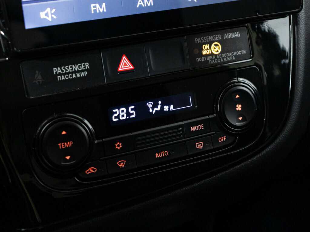 Купить Mitsubishi Outlander, 2017, 88 419 км, фото №16