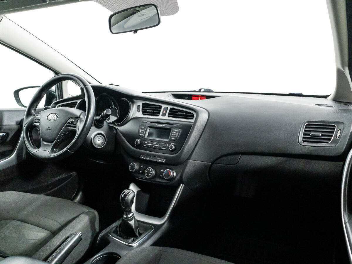 Купить Kia Ceed, 2013, 93 000 км, фото №9