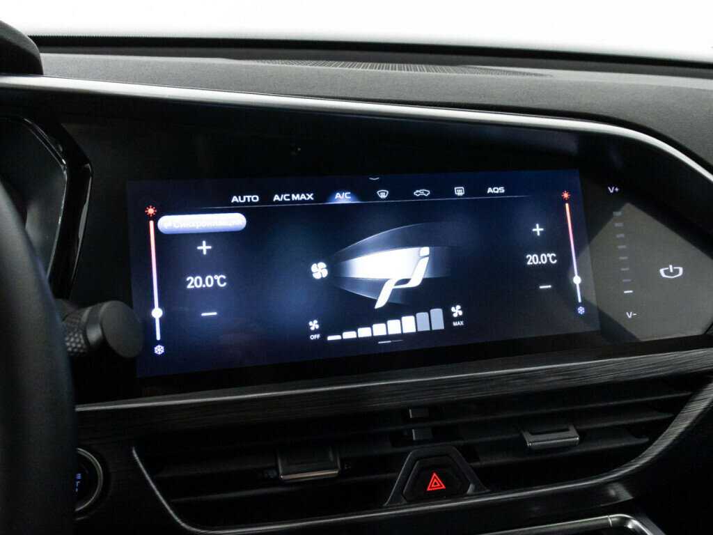 Купить Geely Tugella, 2022, 29 903 км, фото №19