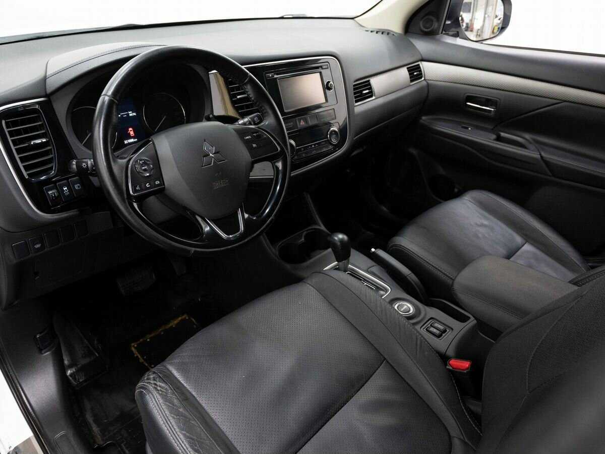 Купить Mitsubishi Outlander, 2015, 220 000 км, фото №9
