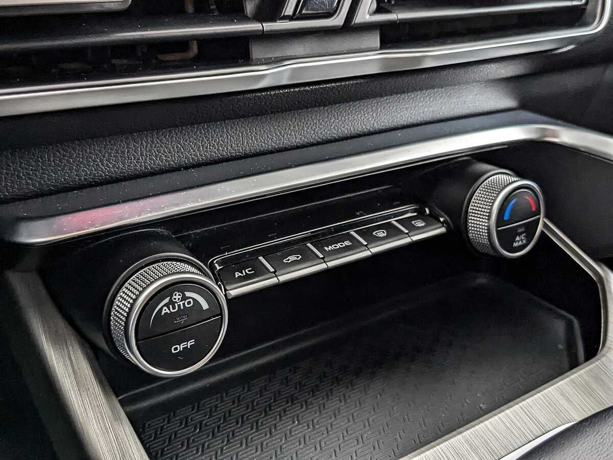 Купить Geely Coolray, 2023, 33 211 км, фото №21