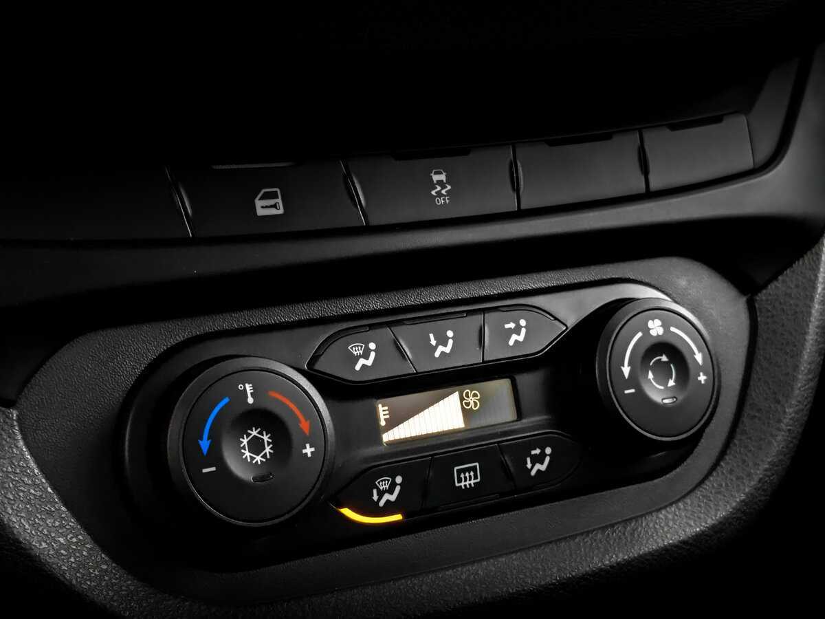 Купить Lada (ВАЗ) Vesta, 2019, 72 161 км, фото №25