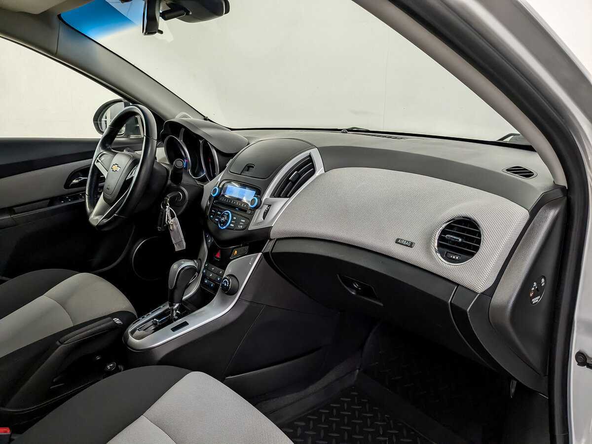 Купить Chevrolet Cruze, 2013, 123 141 км, фото №11