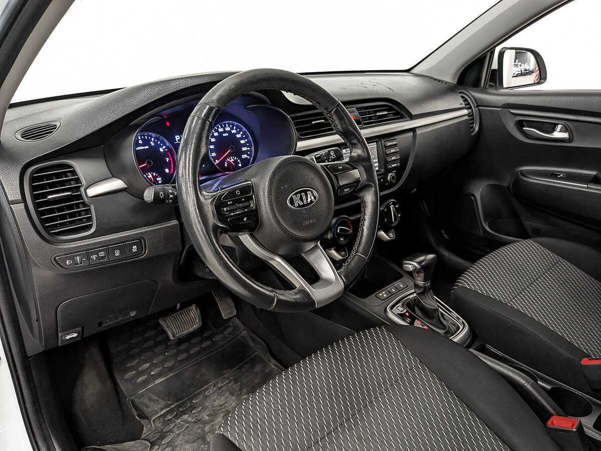 Купить Kia Rio X-Line, 2020, 179 628 км, фото №12