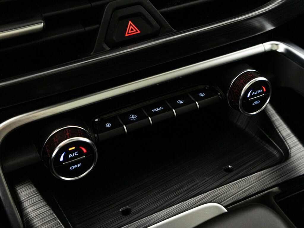 Купить Geely Tugella, 2020, 73 624 км, фото №22