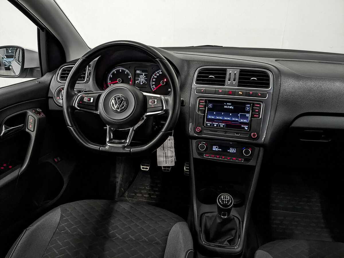 Купить Volkswagen Polo, 2018, 31 589 км, фото №30