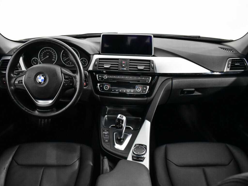 Купить BMW 3 серии 318i, 2015, 141 865 км, фото №12