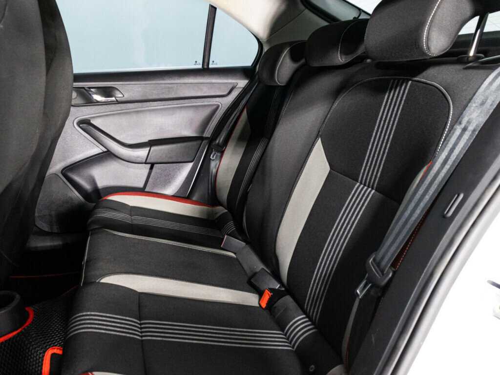 Купить Skoda Rapid, 2016, 196 837 км, фото №10