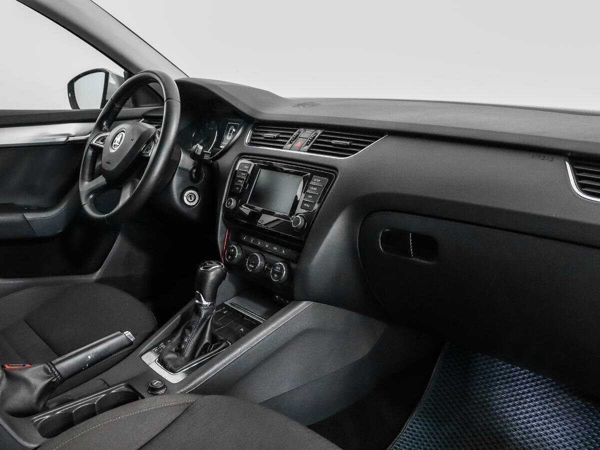 Купить Skoda Octavia, 2014, 248 602 км, фото №11