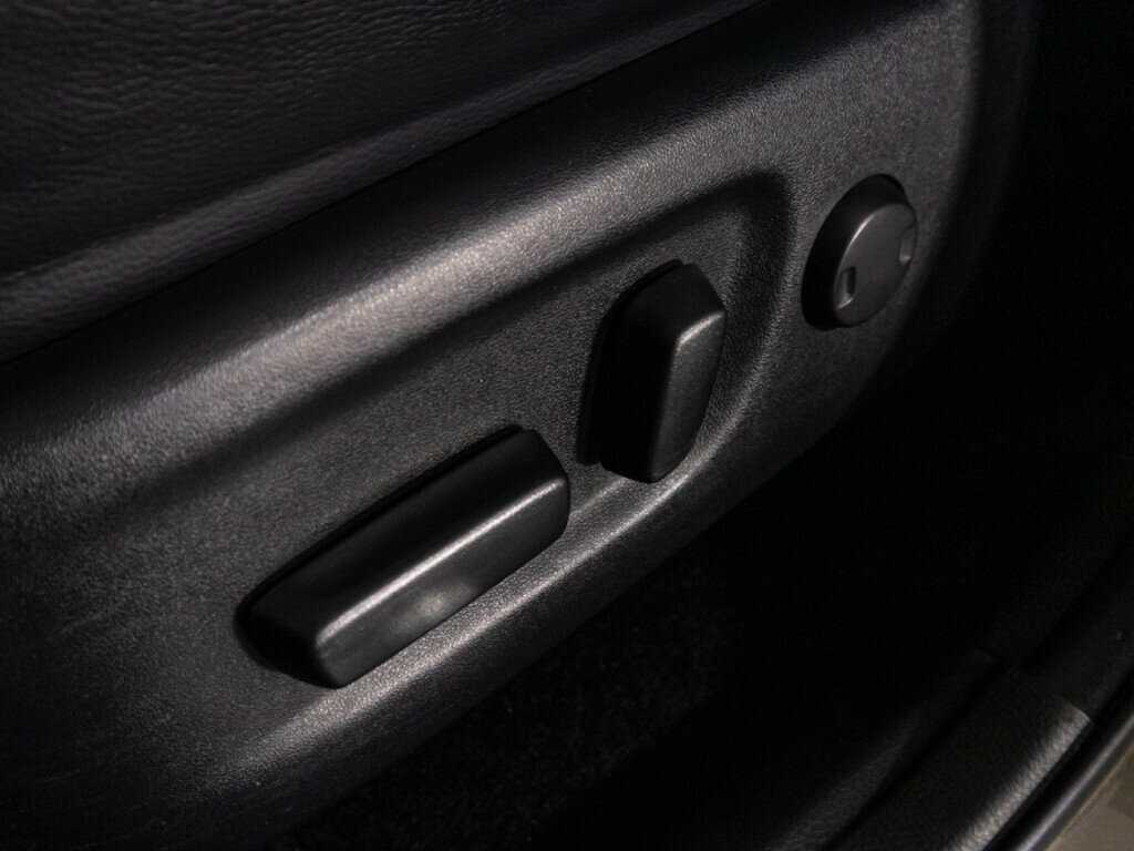 Купить Toyota RAV4, 2017, 183 665 км, фото №17