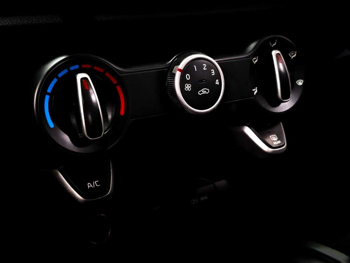 Купить Kia Rio X-Line, 2020, 204 028 км, фото №23