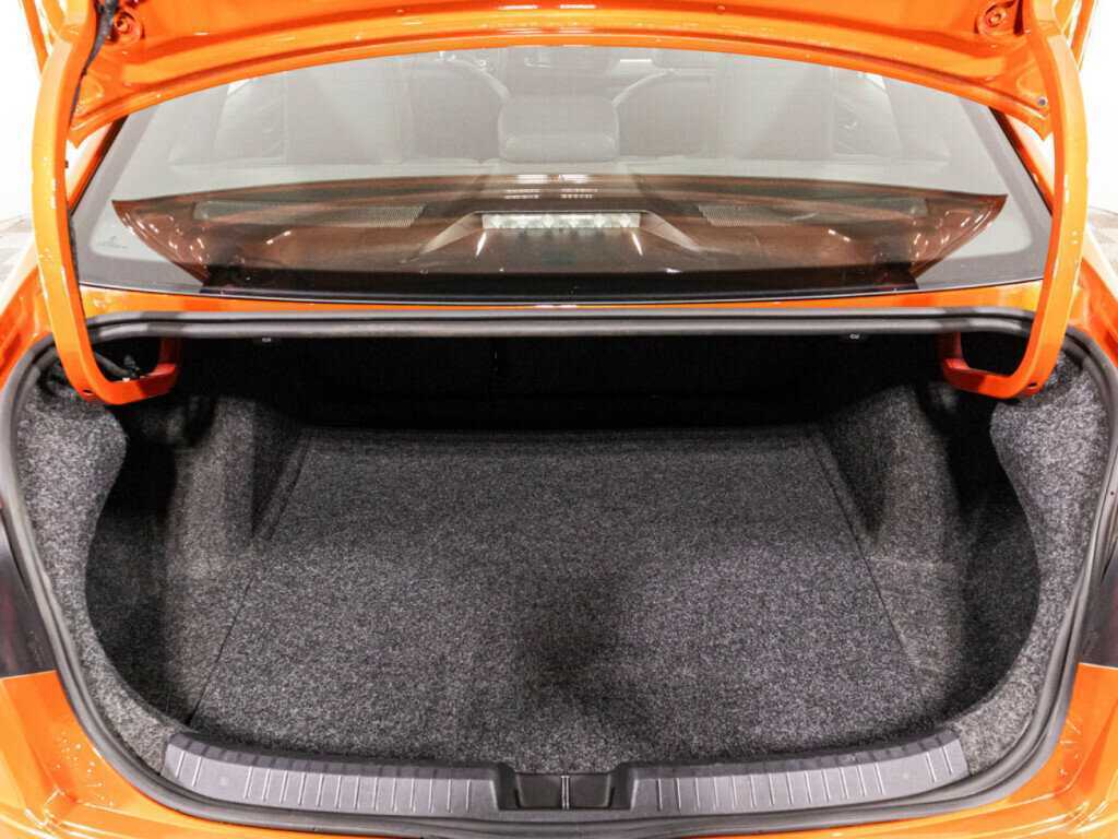 Купить Volkswagen Jetta 8-speed, 2018, 20 691 км, фото №15