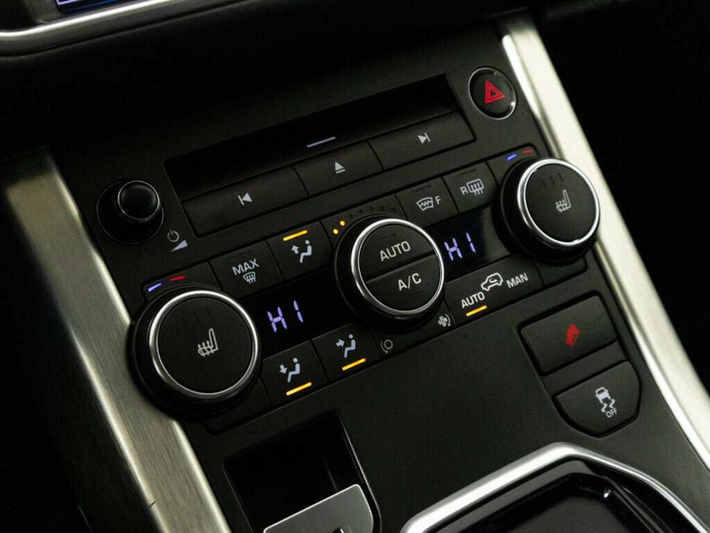 Купить Land Rover Range Rover Evoque 9-speed, 2013, 163 075 км, фото №17