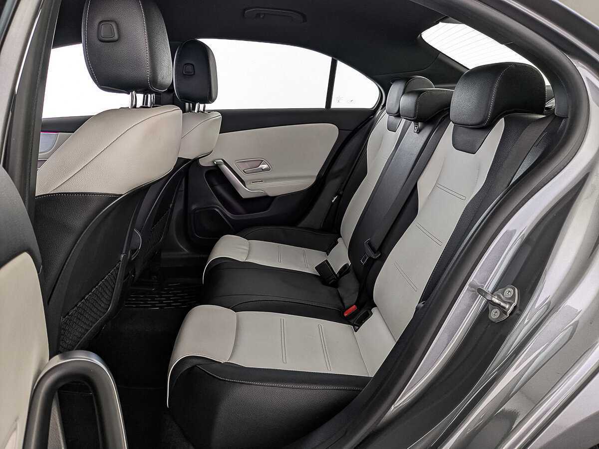 Купить Mercedes-Benz A-Класс 200, 2019, 76 134 км, фото №18