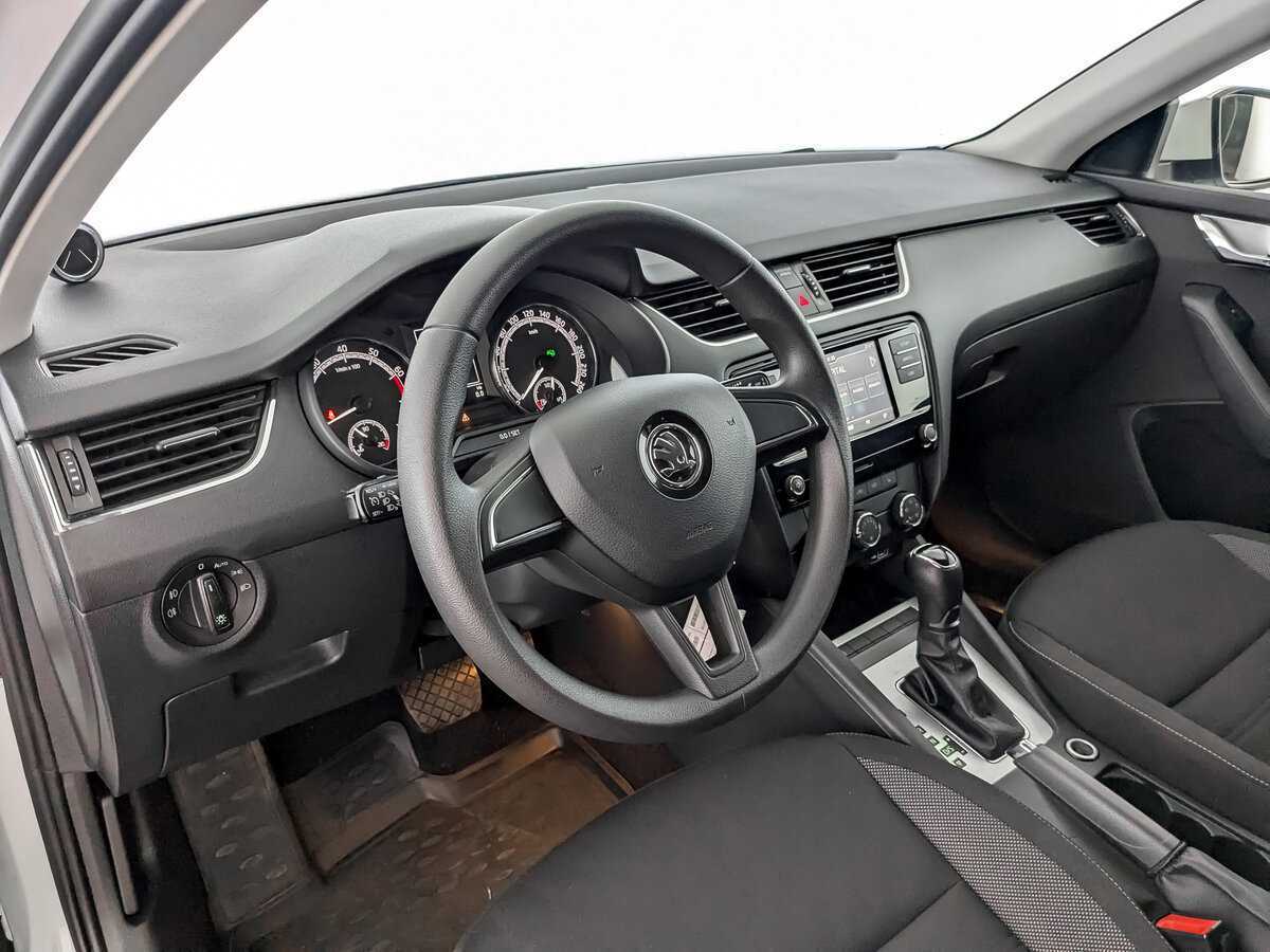 Купить Skoda Octavia, 2019, 115 441 км, фото №16
