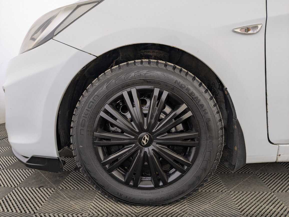 Купить Hyundai Solaris, 2013, 201 000 км, фото №13