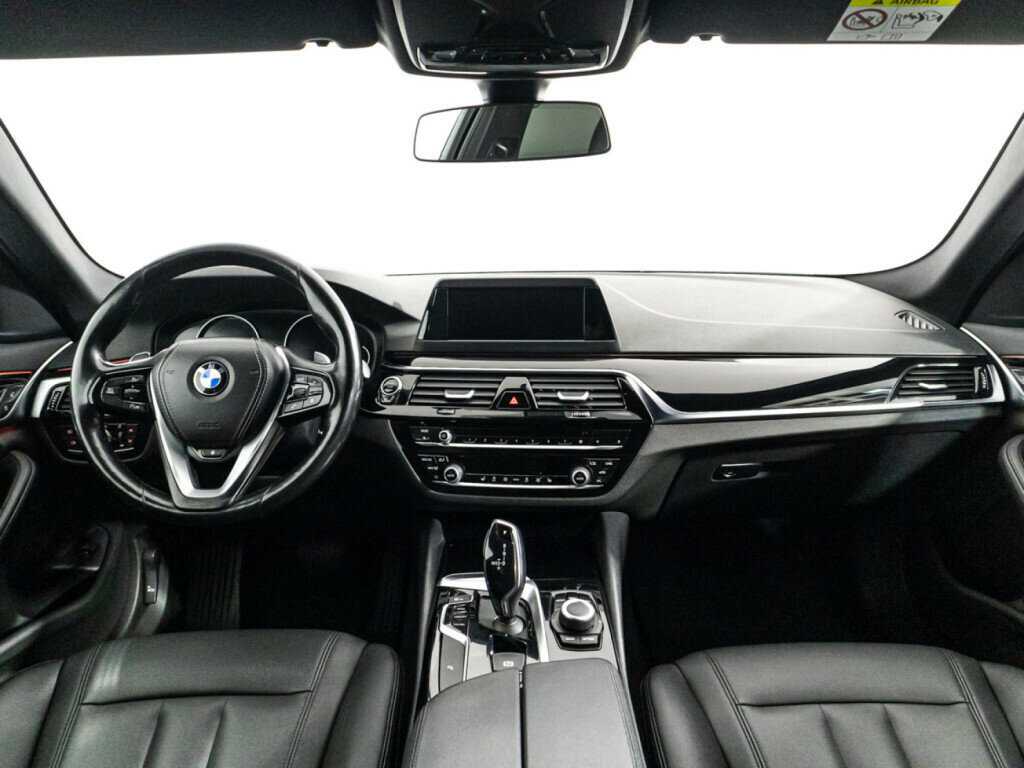 Купить BMW 5 серии 520i, 2018, 147 719 км, фото №13