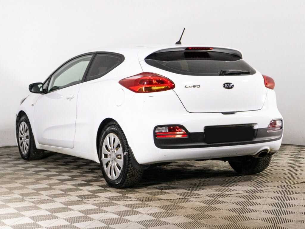 Купить Kia Ceed, 2013, 155 000 км, фото №7
