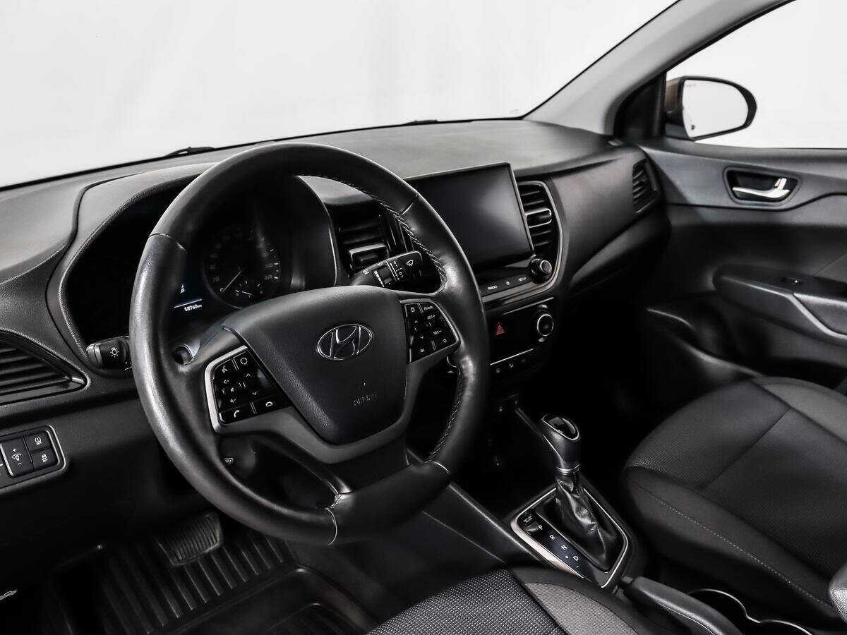 Купить Hyundai Solaris, 2022, 58 759 км, фото №9