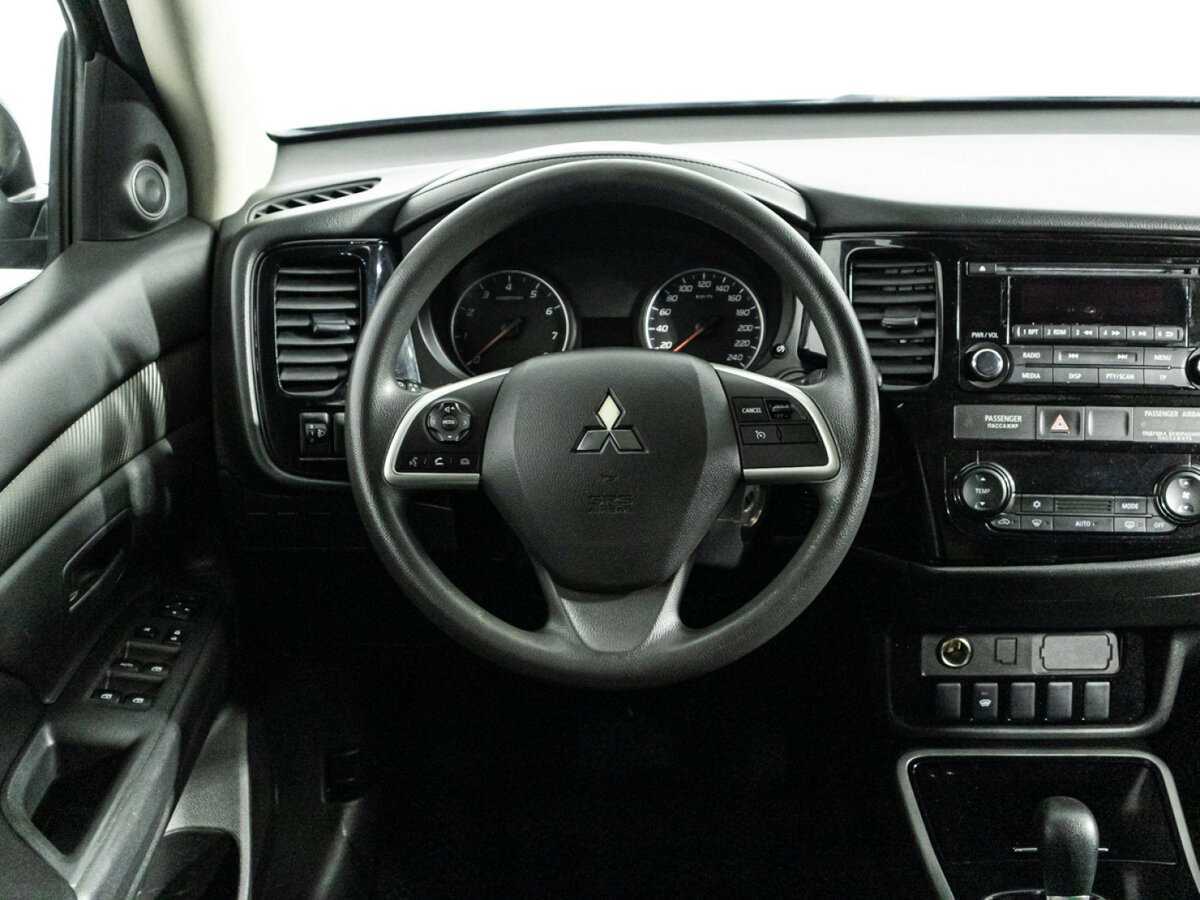 Купить Mitsubishi Outlander, 2018, 122 146 км, фото №17