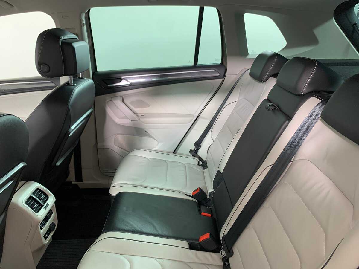Купить Volkswagen Tiguan, 2017, 107 343 км, фото №19