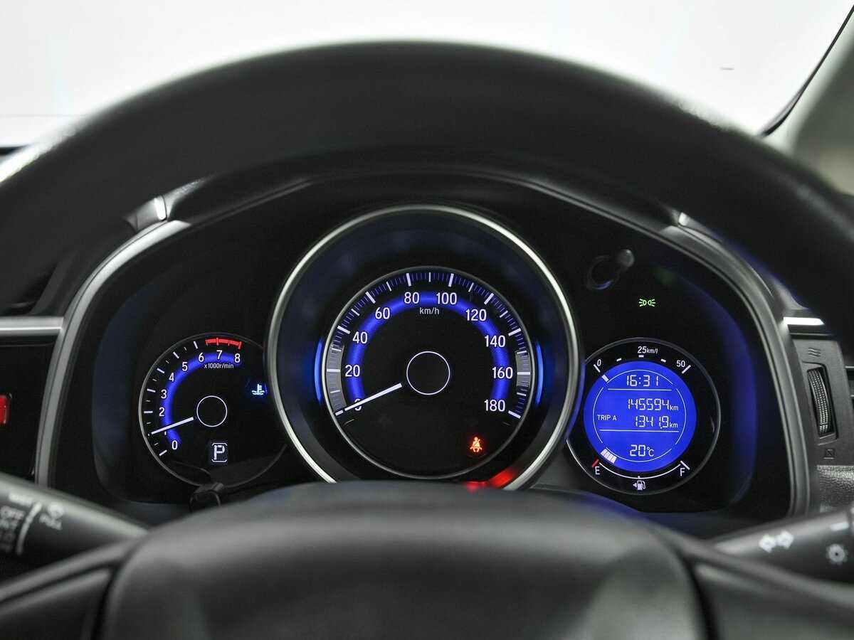 Купить Honda Fit, 2016, 145 593 км, фото №6