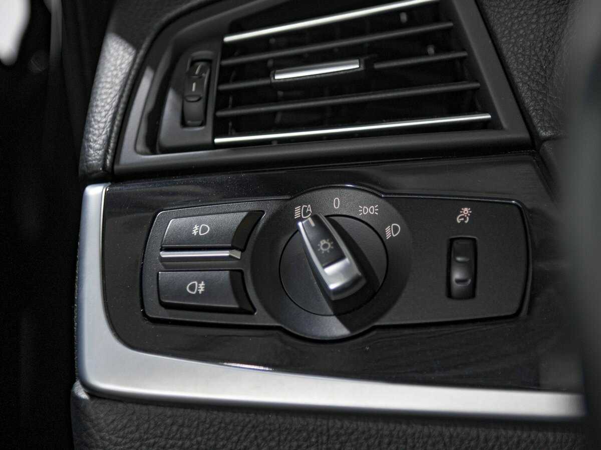 Купить BMW 5 серии 525d xDrive, 2014, 118 082 км, фото №14