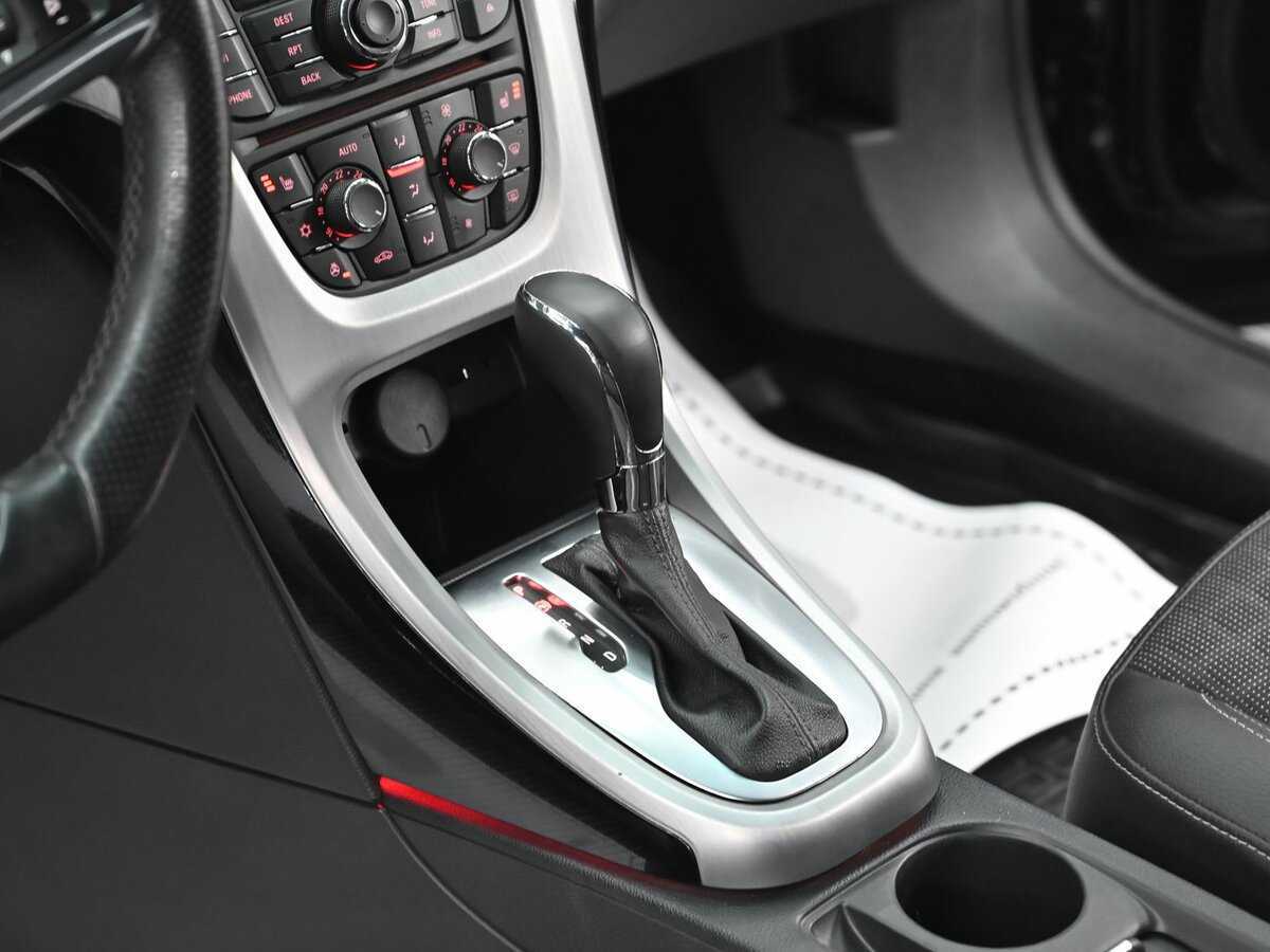 Купить Opel Astra GTC, 2012, 110 500 км, фото №11