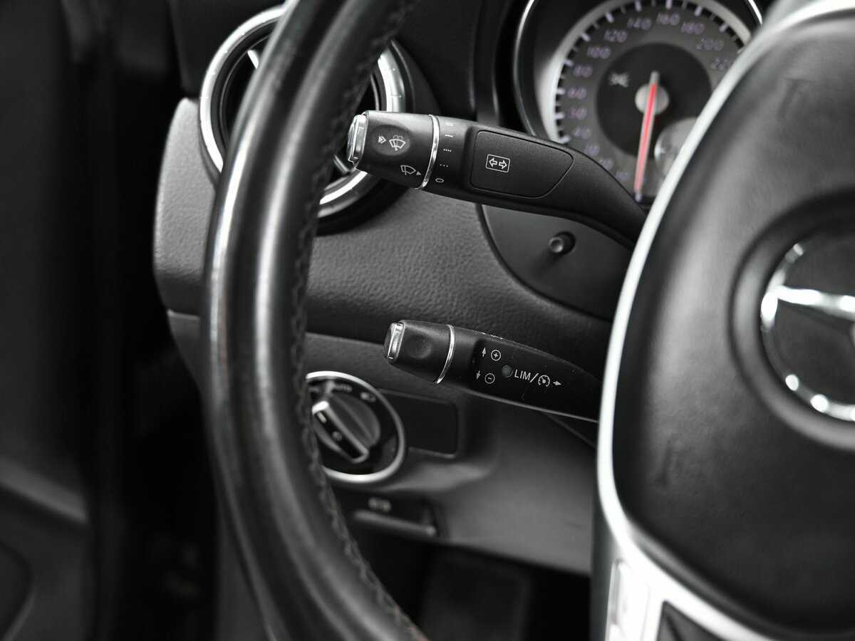 Купить Mercedes-Benz CLA 200, 2013, 171 000 км, фото №10