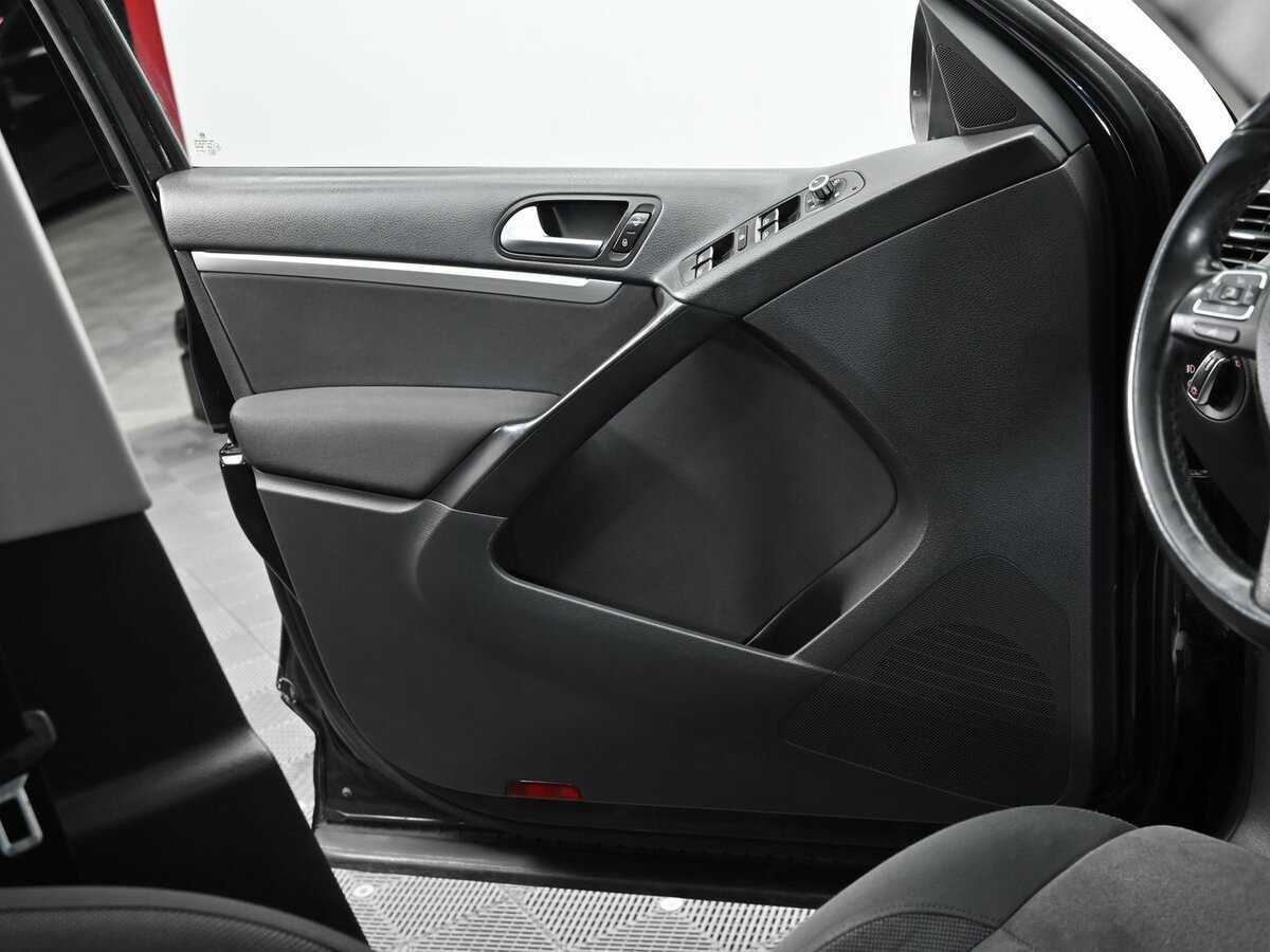 Купить Volkswagen Tiguan, 2013, 163 000 км, фото №7