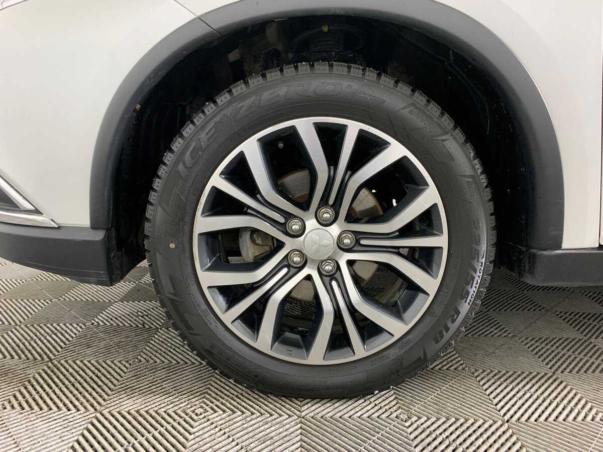 Купить Mitsubishi Outlander, 2016, 162 078 км, фото №9