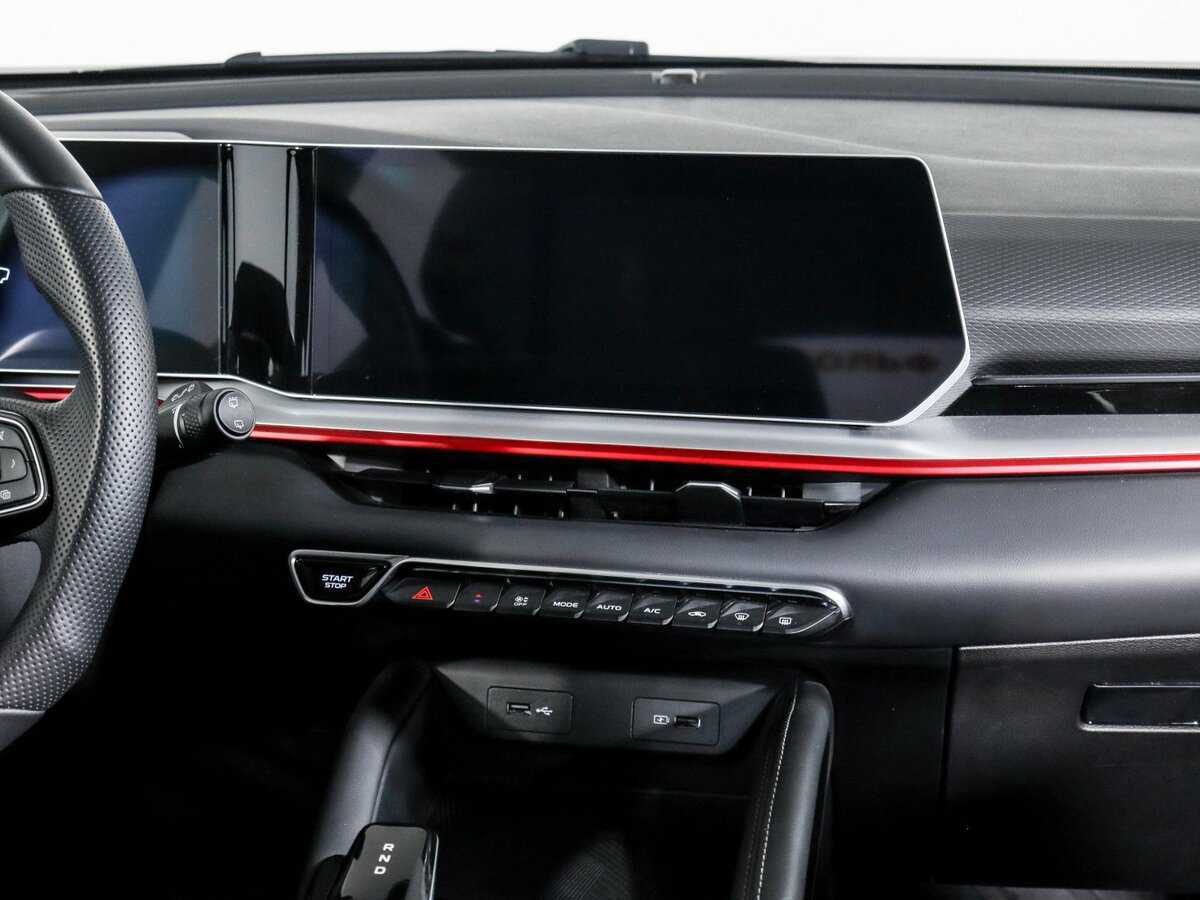 Купить Geely Coolray, 2023, 11 022 км, фото №10